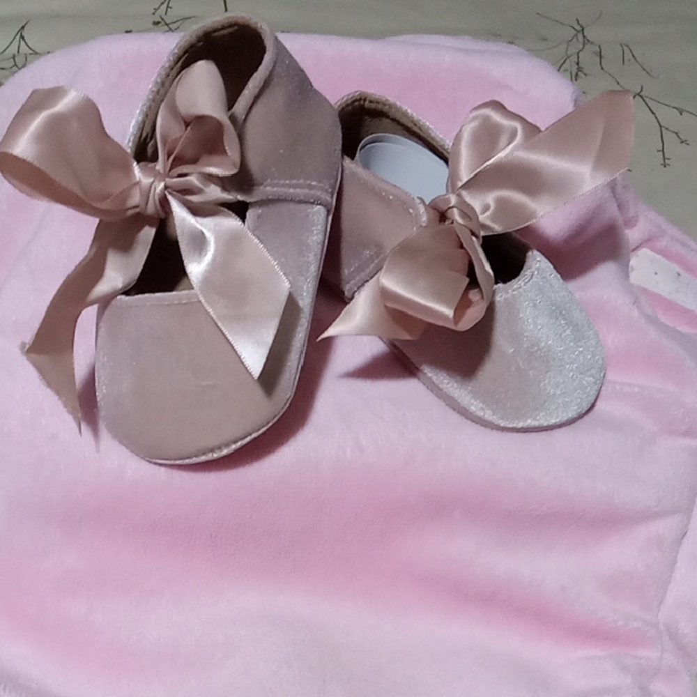 Baby Ballerina Shoes with Satin Ribbon For Walker In Color Champagne